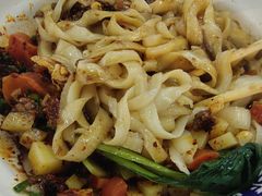 -秋林鸡汤刀削面