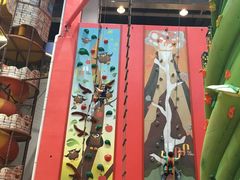 -蒙特利亲子乐园