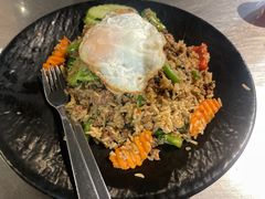 -Show Neua Thai Street Food