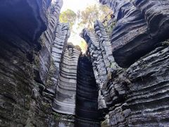 -梭布垭石林景区