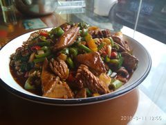 -美味故事特色餐厅(汉阳郭茨口店)