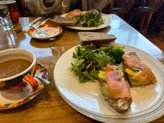 -安妮意大利餐厅(世贸天阶店)