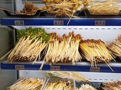 -瑞哦冷锅串串(汇融店)