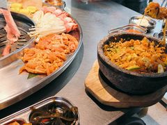 -哈哈碳都·牛肋条无限自助烤肉(台江万达店)