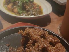 -包整·丝娃娃(一览甲秀楼风景店)