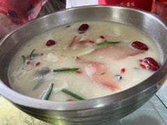 -汉水缘鲜鱼庄(黄雁村店)