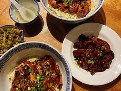 -沪西老弄堂面馆(定西路店)