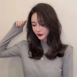 -V HAIR SALON造型