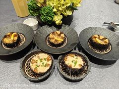 -连鹭海鲜·海肠捞饭·海胆饭(星海店)