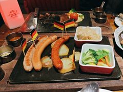 -1886德国汽车餐厅(外滩中央店)