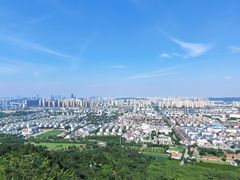 -灵岩山风景区