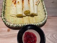 大理烤乳扇-缘生态云南菜·野生菌庭院餐厅(华侨城店)
