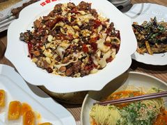 -巴扎屋大盘鸡·新疆菜(汇嘉时代店)