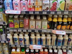 -全家便利店(上海南站站店)