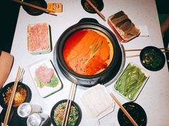-钢管厂五区小郡肝串串香(奥克斯广场锦城万达店)