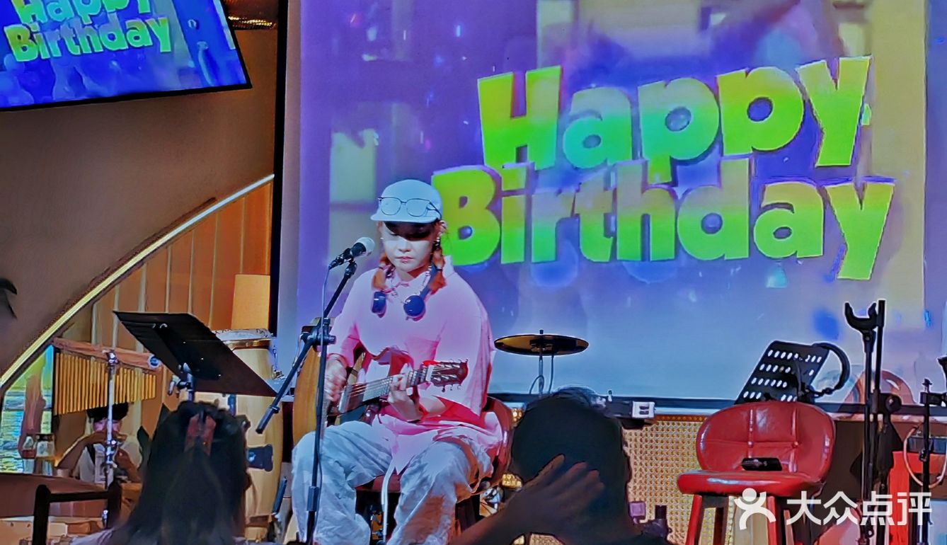 南门这家音乐餐酒吧‼️这周去了三次💃💃