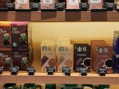 零售区-星巴克(北京中关村北京国际店)
