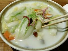 -宝燕海货工场(长江国际店)