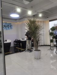 -V7 HAIR SALON