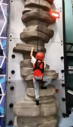 -MELAND CLUB亲子乐园·派对·餐厅(北京芳圆里ID MALL店)