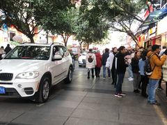 -八一好吃街·高品美食广场