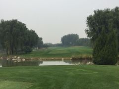 -滨海湖高尔夫球会