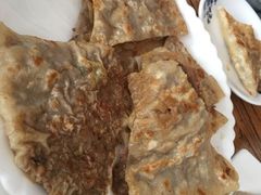 -溢心园香河肉饼总店