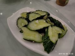 -锦江中华村农家乐饭庄