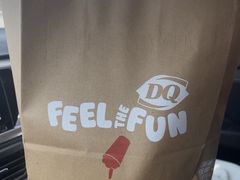 -DQ·蛋糕·冰淇淋(浦江欢乐颂店)