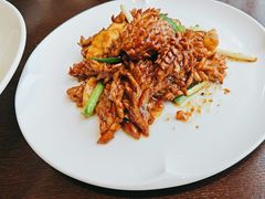 -湖畔鲁菜·二十年老字号餐厅(大明湖店)