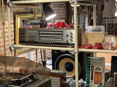 -席娜卡琳火车铁道夜市