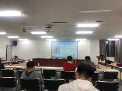 -中国地质大学图书馆
