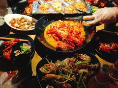 -沪小胖小龙虾(淮海中路旗舰店)