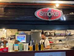 -Smoke resto