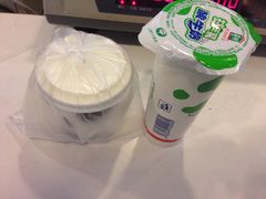 惯奶油-光明牛奶棚(南泉店)