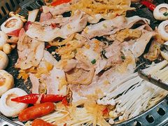-马路牙子烧烤音乐酒馆(望京店)
