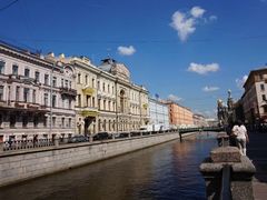 -滴血救世主教堂