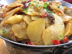 干锅土豆片-回家湘菜馆(浮山后店)
