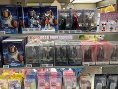 -泡泡玛特POPMART(蓝色港湾店)