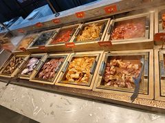 -山焱·炭火自助烤肉(周浦万达店)