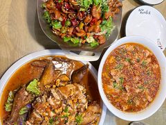 -新发现(金茂览秀城店)