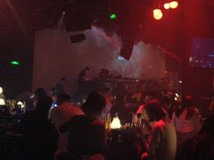 -KEZEE Music Live