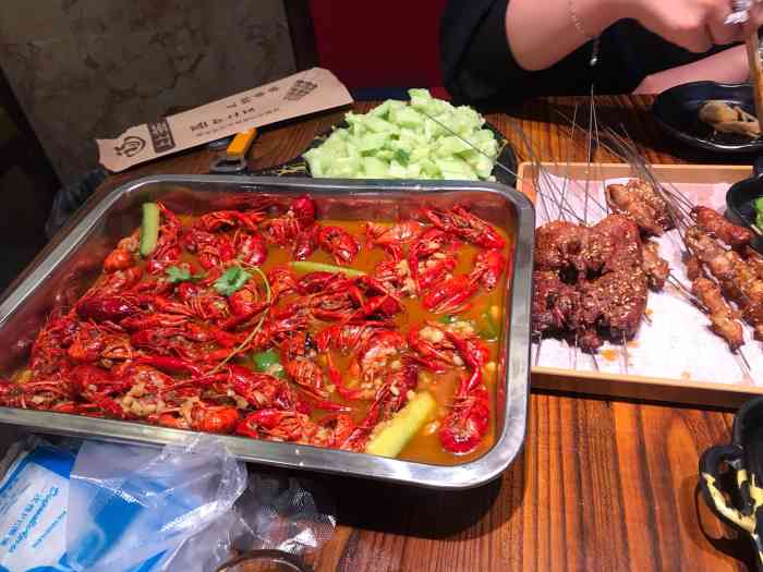 上上签烤串-"带孩儿们一起撸个串!上桌有惊喜——先抽.