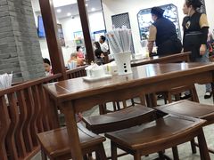 -绿杨馄饨临顿路店