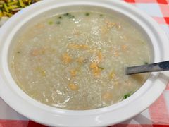 三文鱼粥-醉美东江·三文鱼·烧鸡公