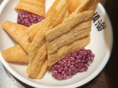 -顺溜·手工刀削面·黑金店(铜锣湾店)