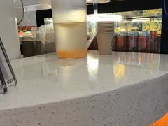 -油梨树 AVOCADO TREE(亮马桥店)