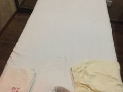 -莱仪堂艾灸经络养生馆(九亭一店)