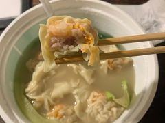 鲜虾蟹黄云吞-袁记云饺(蛇口店)