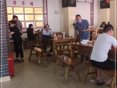 大堂-白家高记肥肠粉(总店)